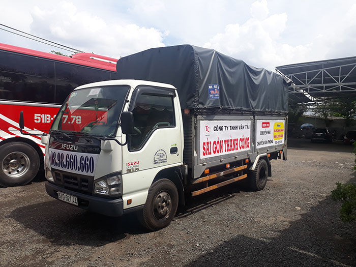 Dịch vụ thuê xe tải quận 4 giá rẻ - chuyên nghiệp tại Sài Gòn Thành Công